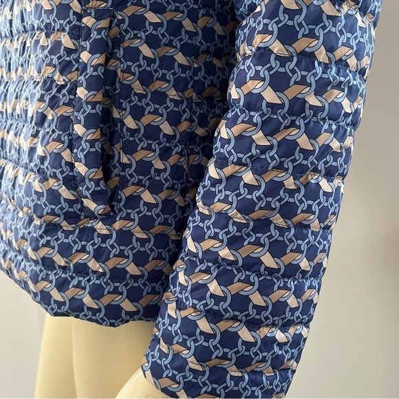 J. McLaughlin Women’s Reversible Puffer Navy Chainlink Coat lightweight Jacket M - Picture 11 of 14